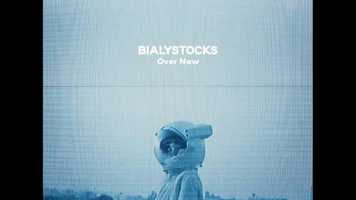 Bialystocks、1st EP『Tide Pool』より「Over Now」MV公開