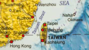 1700人の島に200人超の自衛隊員が駐留...沖縄・与那国島の「台湾村」構想が備える中国侵攻のリアル