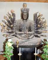 仏像好きでも意外と知らない「千手観音菩薩像」の腕が42本の理由