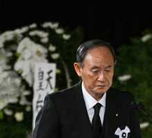 菅義偉前首相 「安倍国葬」で話題を呼んだ感動の弔辞のウラに「使いまわし」と「元ネタを教えた人物の名前」