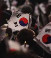 「日本を超えた」と騒ぐ韓国に、まさかの“ブーメラン”...！ 韓国国民を大きく「分断」する“デモ大国化”のヤバすぎる現実...！