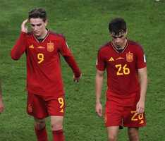 「恐ろしいほど弱かった」スペイン代表、森保Jに衝撃の敗戦で母国ファン激怒！「日本はコスタリカから1点も取れなかったチームだぞ」【W杯E組】